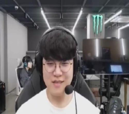 巴以签订新,协议互换被,扣押人员,米乐YY易游,M6,MiLe,米乐YY易游官网,米乐YY易游体育官网,米乐YY易游体育下载,米乐YY易游APP